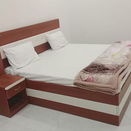 Rudra Prabha Guest House Ayodhya 外观 照片